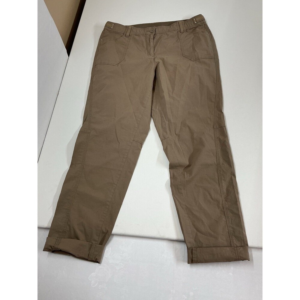 Chicos size 2.5  Brown Casual Khaki Chino Pants